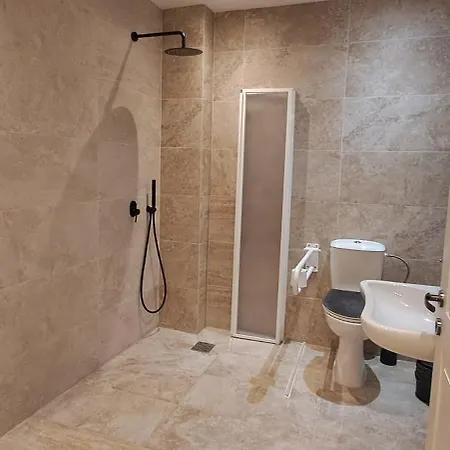 Roel Boutique Bed & Breakfast Cospicua
