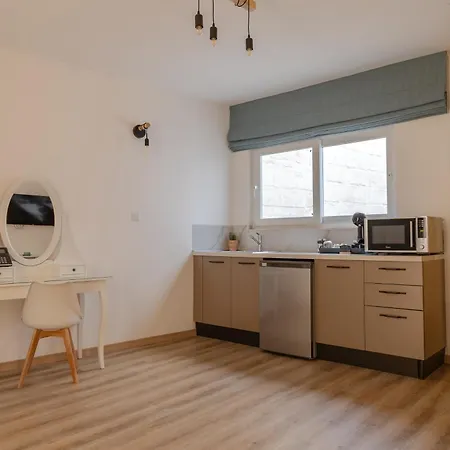 Couette-café Roel Boutique 4*