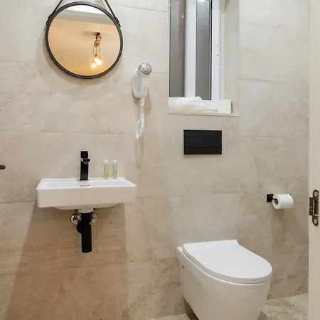 Roel Boutique Bed & Breakfast Cospicua