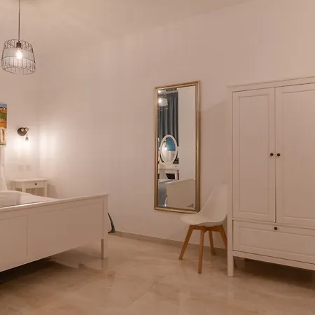 Roel Boutique Bed & Breakfast Cospicua