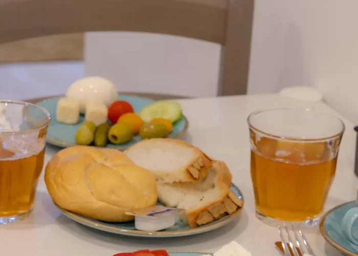 Roel Boutique ベッド・アンド・ブレックファスト 4*