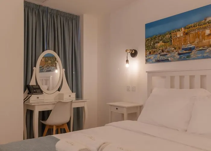 Roel Boutique Cospicua