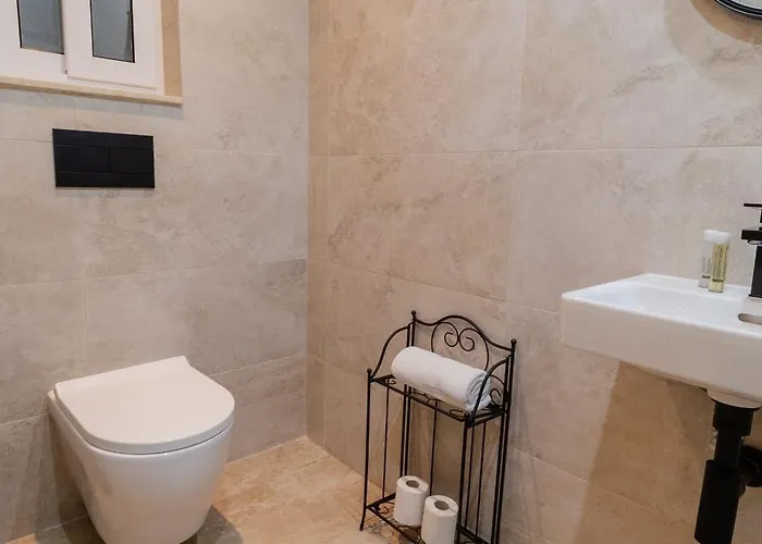 Roel Boutique فندق مبيت وإفطار 4*