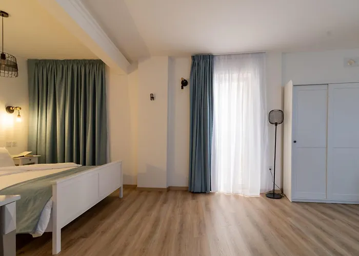 Roel Boutique فندق مبيت وإفطار